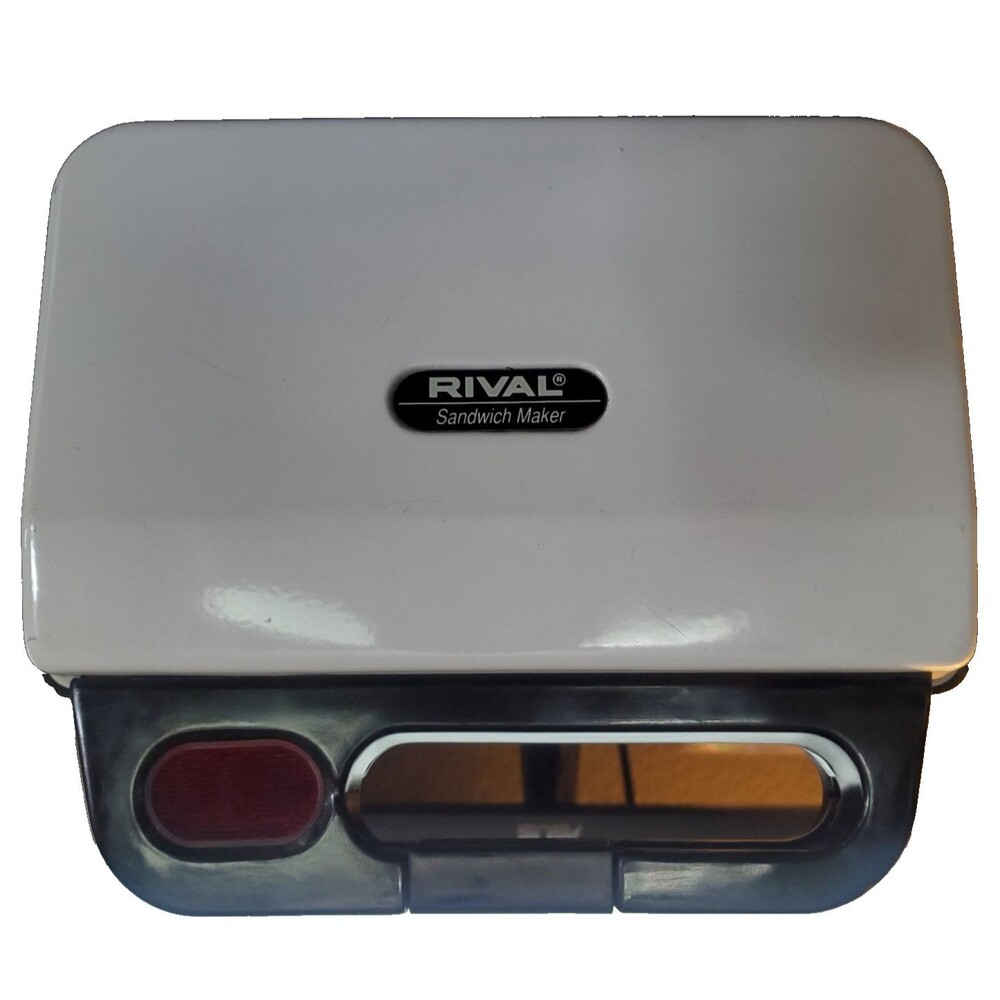 Rival Sandwich Snack Maker Model 9720 White Non-Stick Electric Press Tested Work
